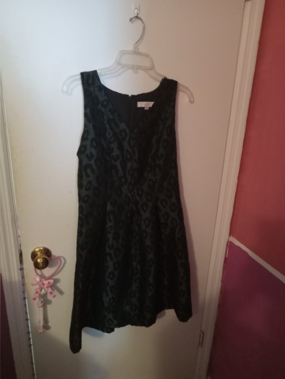 Women's LOFT Size 8 Dark Green Leopard Print Sleevless Dress